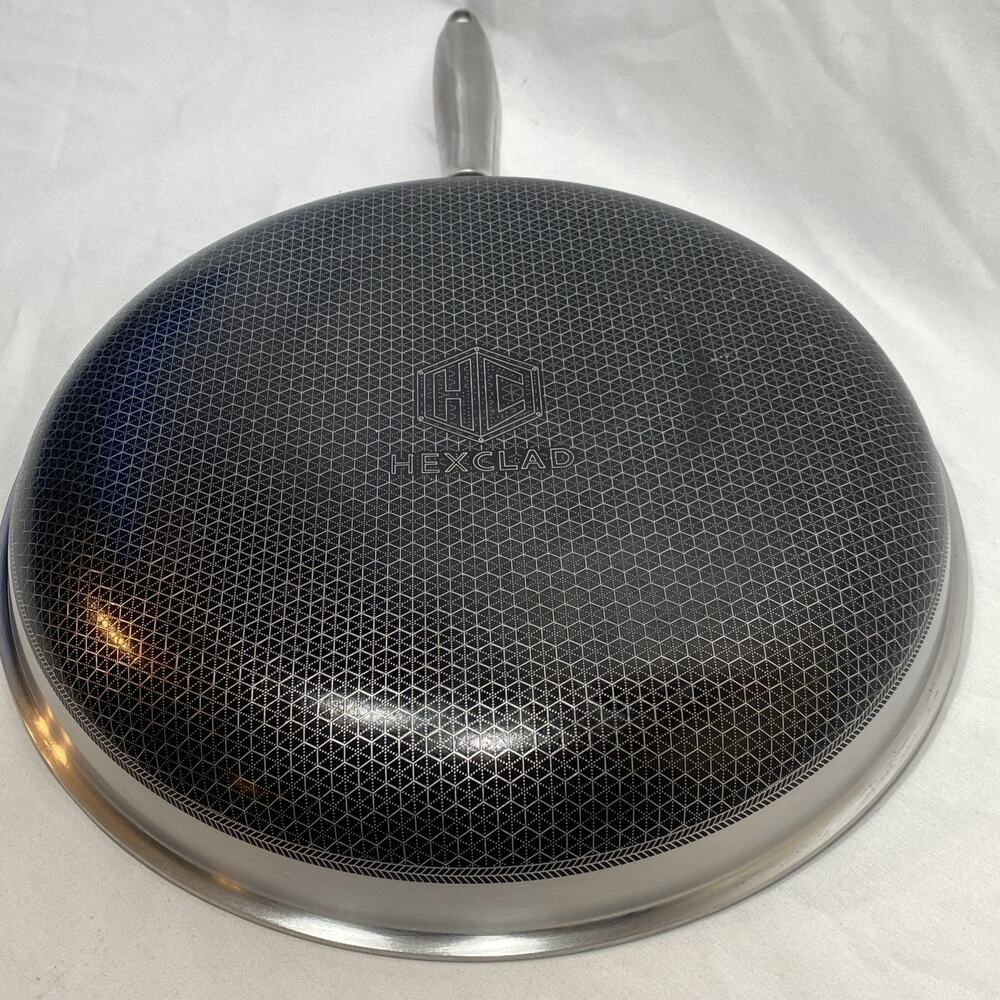 HexClad 12" FRYING PAN No LID 12-Inch 12 Hybrid Non-Stick